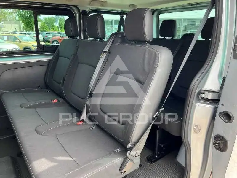 2025 Nissan Primastar