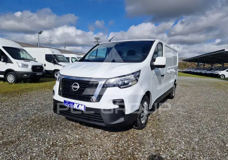 2025 Nissan Primastar