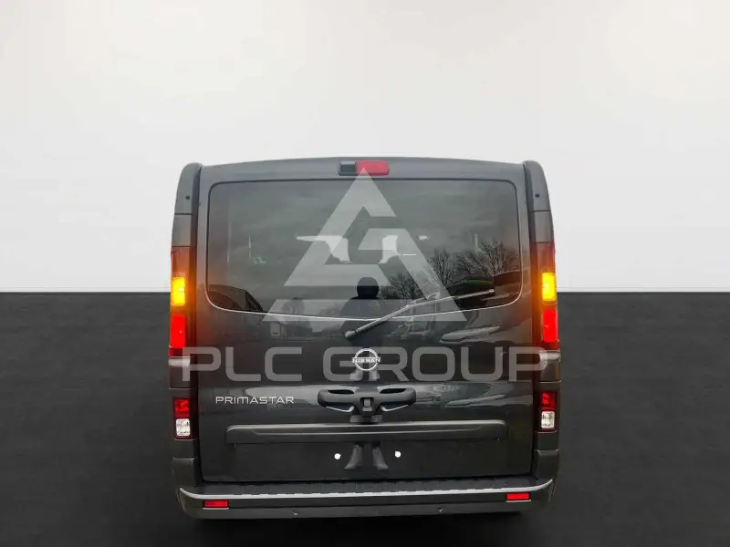 2025 Nissan Primastar