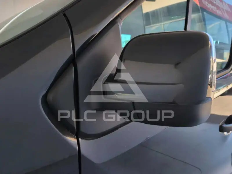 2025 Nissan Primastar
