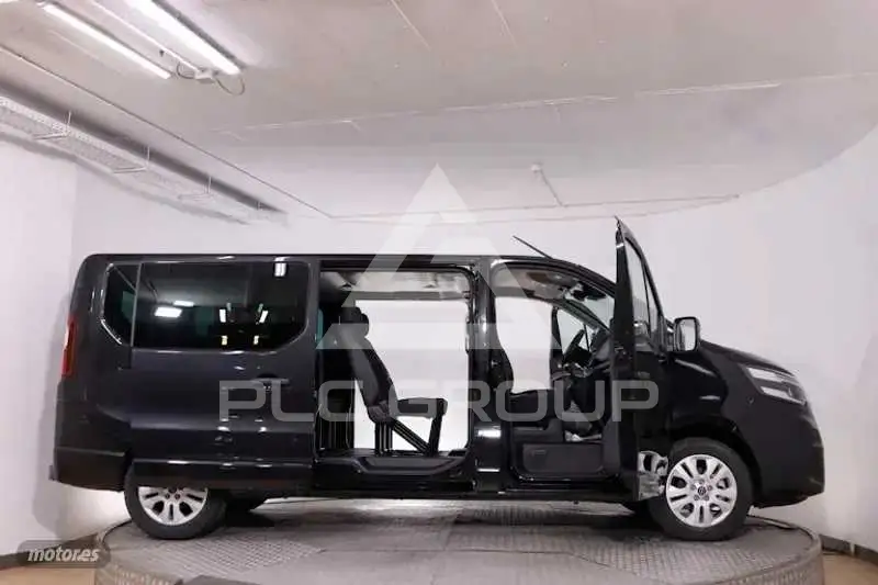 2025 Nissan Primastar
