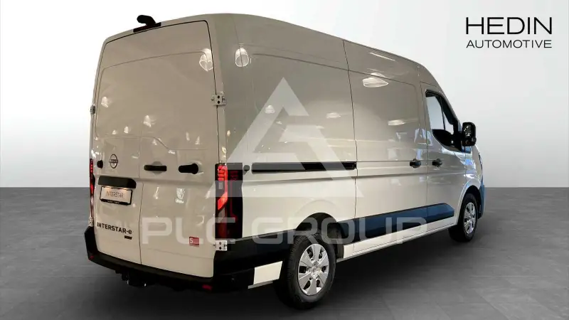 2025 Nissan Interstar