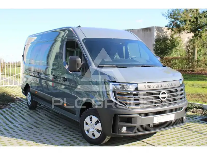 2025 Nissan Interstar