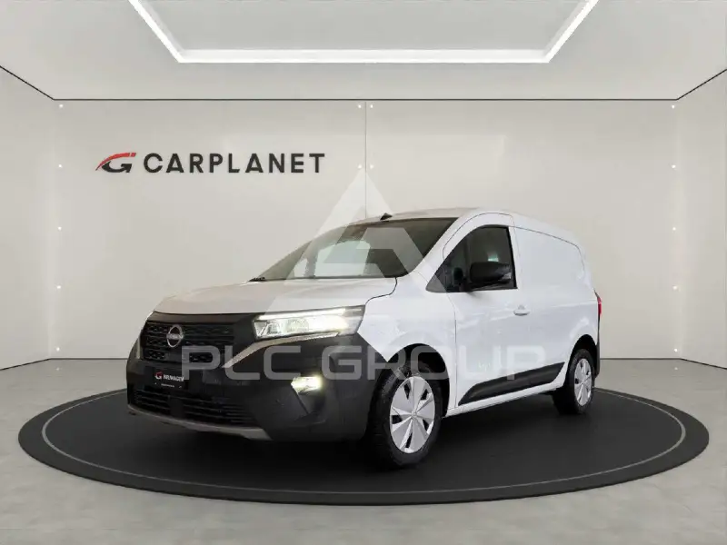 2025 Nissan TOWNSTAR
