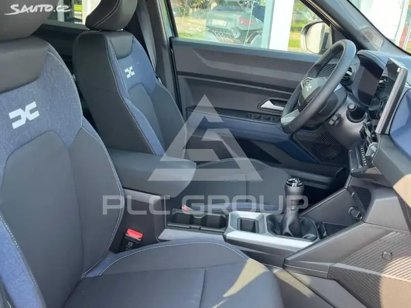 2025 Dacia Duster