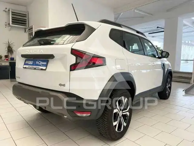 2025 Dacia Duster