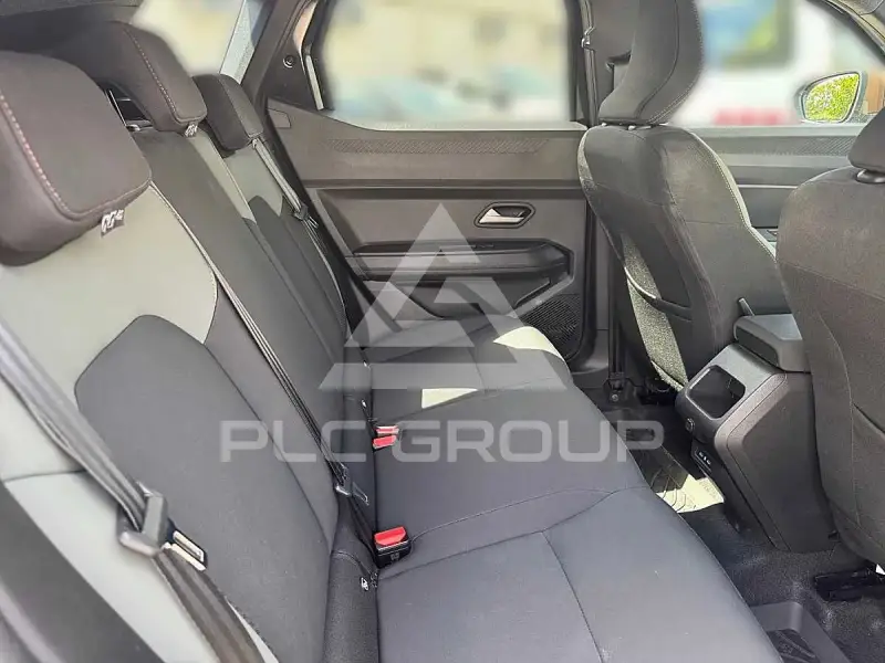 2025 Dacia Duster