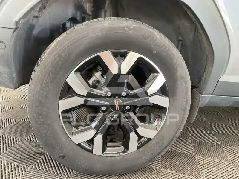 2025 Dacia Duster
