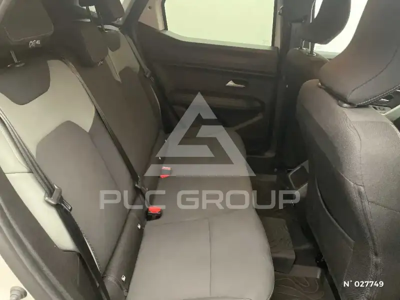 2025 Dacia Duster