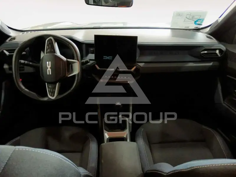 2025 Dacia Duster