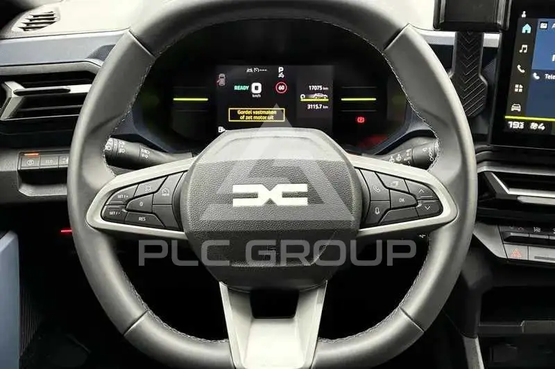 2025 Dacia Duster