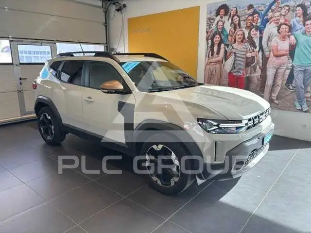 2025 Dacia Duster