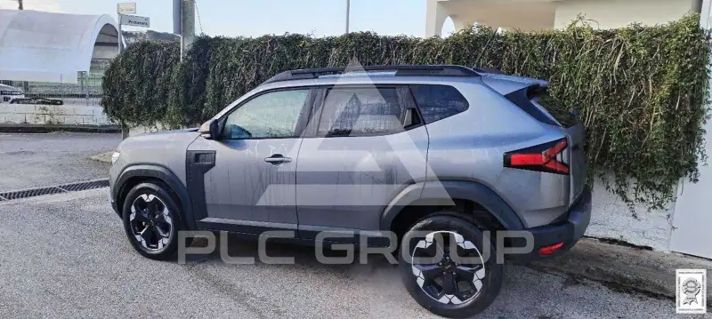 2025 Dacia Duster
