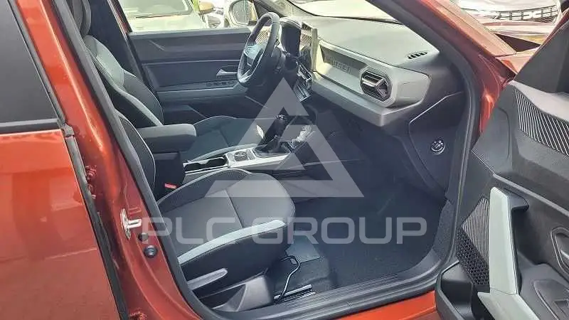 2025 Dacia Duster