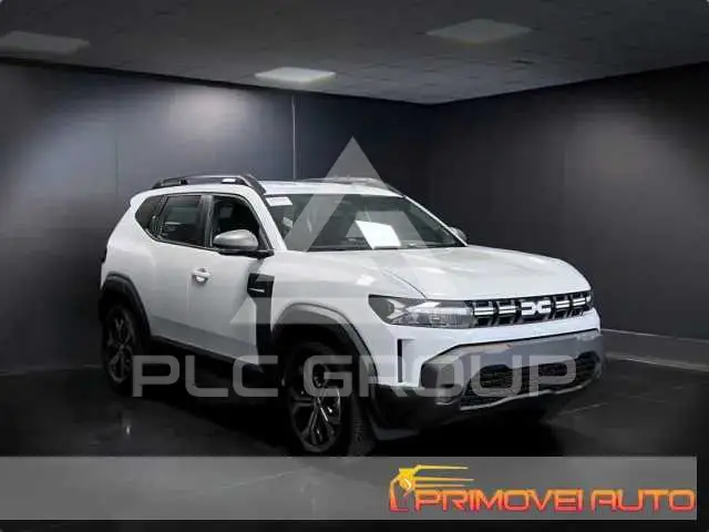 2025 Dacia Duster