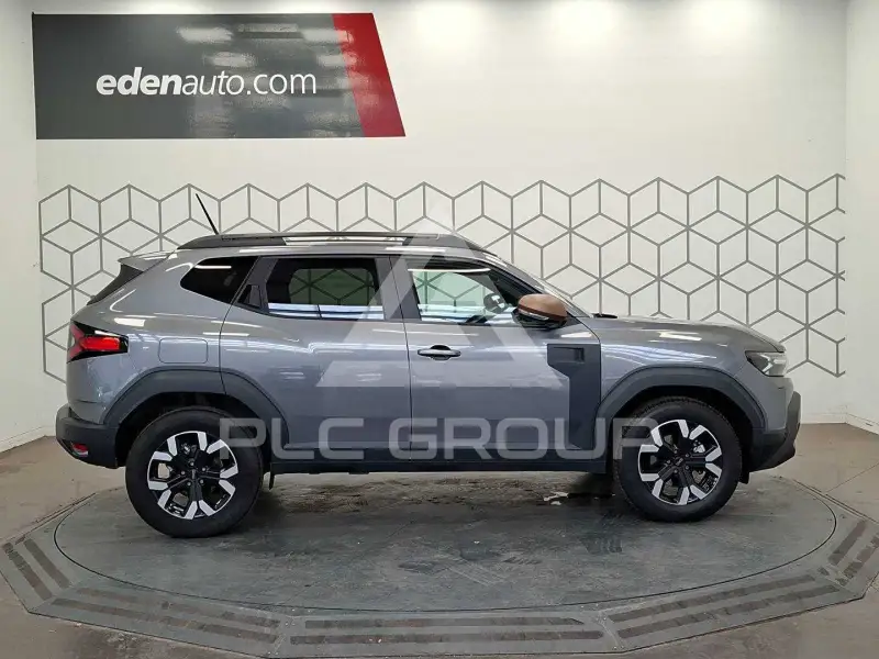2025 Dacia Duster