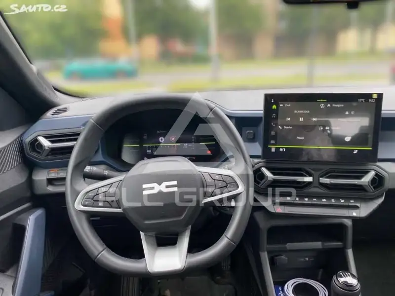 2025 Dacia Duster