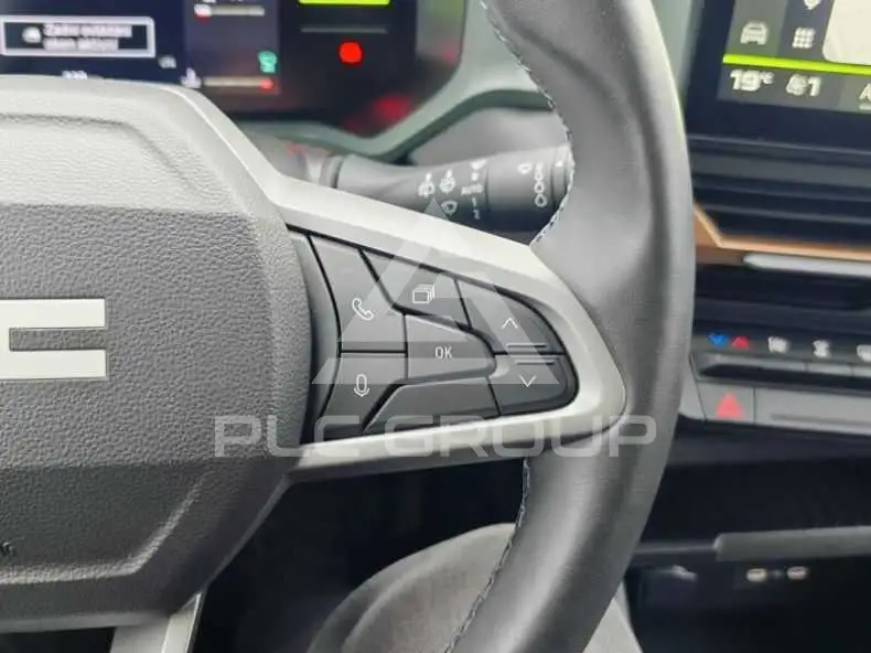 2025 Dacia Duster