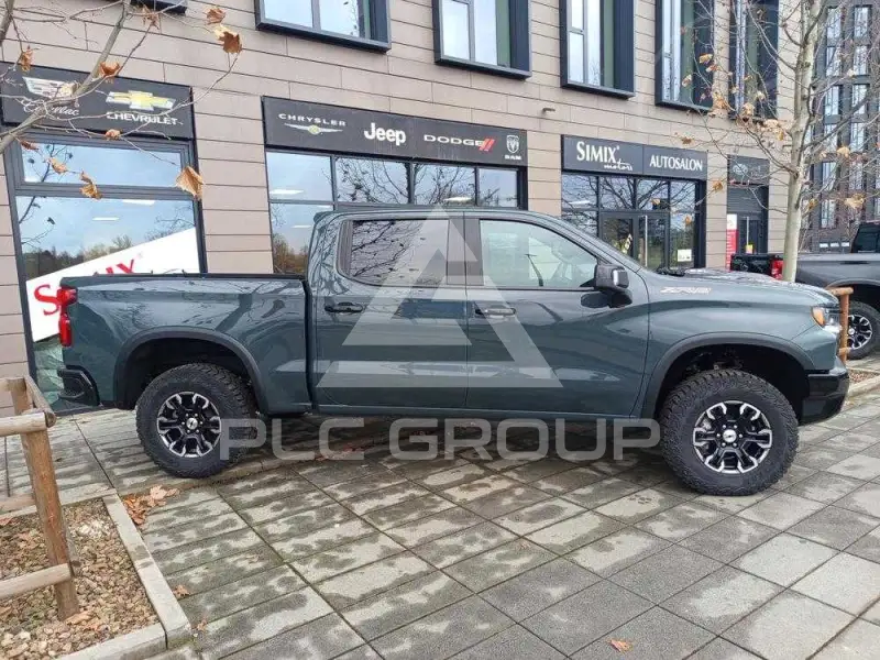 2025 Chevrolet Silverado