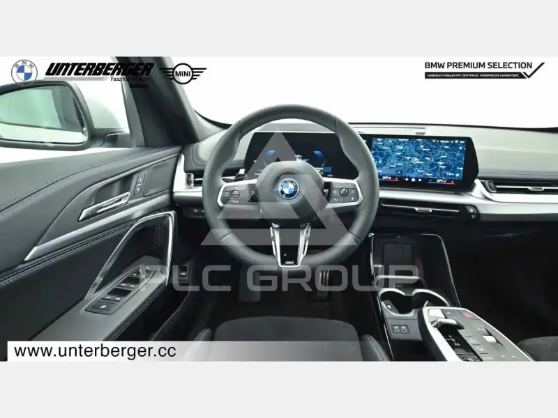 2025 BMW iX
