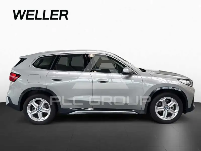 2025 BMW iX