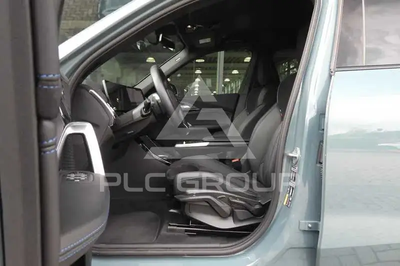 2025 BMW iX