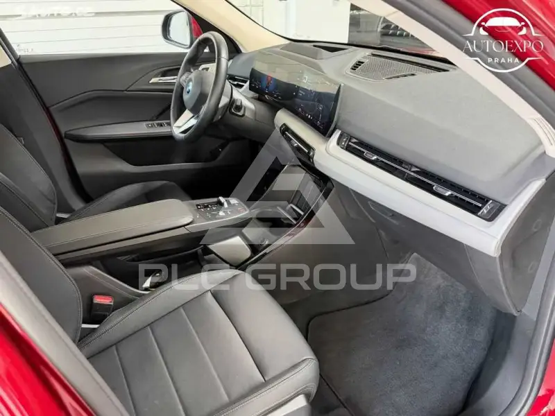 2025 BMW iX