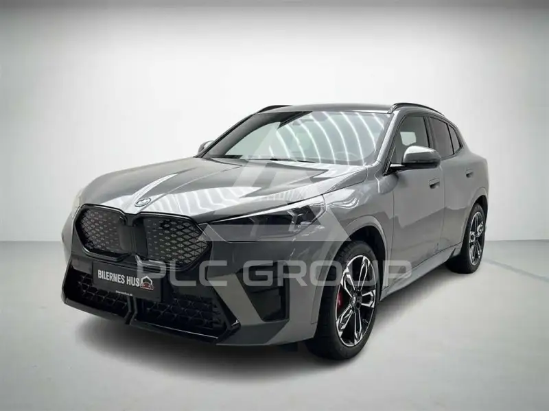 2025 BMW iX