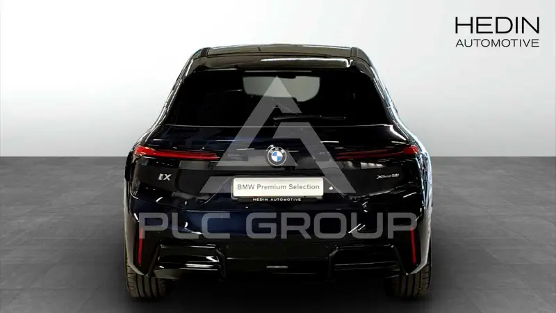2025 BMW iX