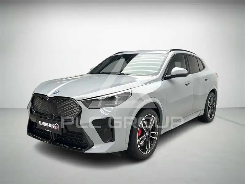 2025 BMW iX