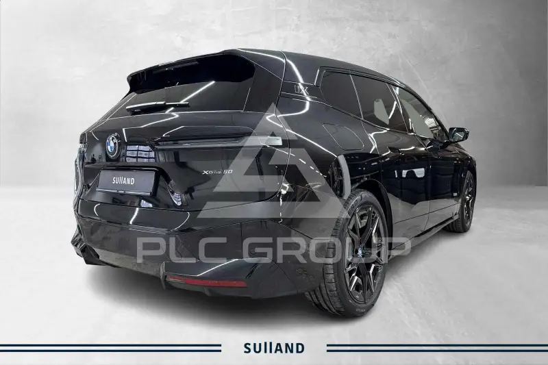 2025 BMW iX