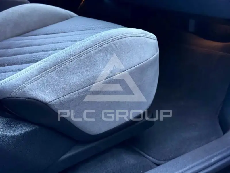 2025 BMW iX