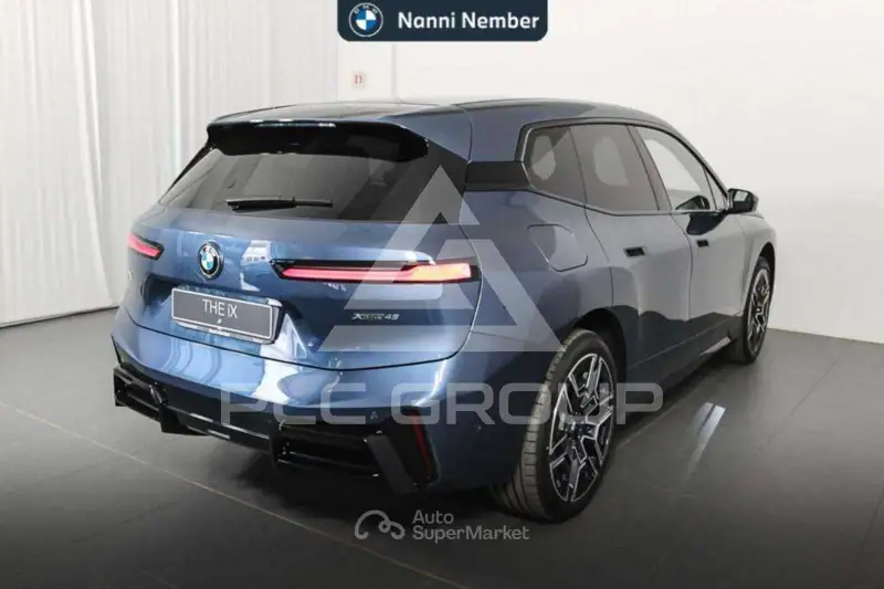 2025 BMW iX