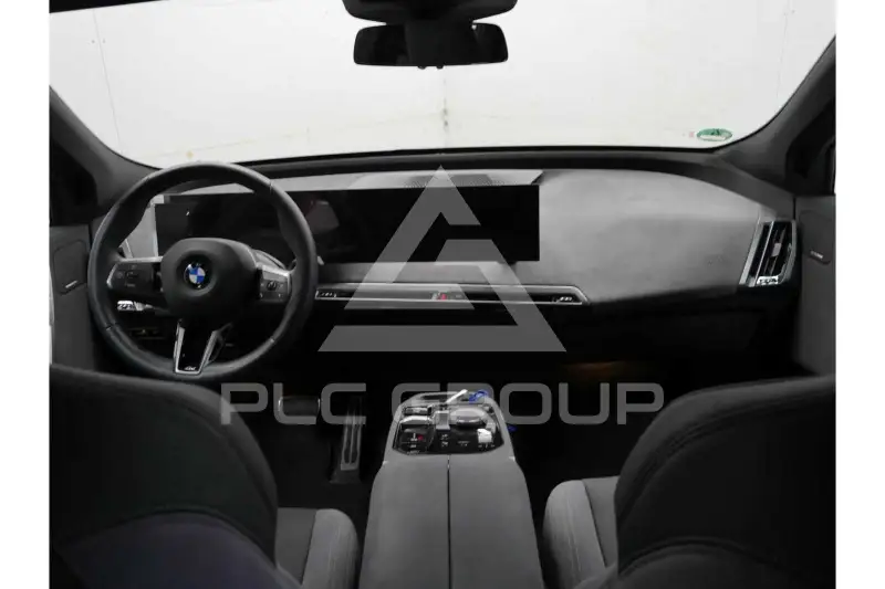 2025 BMW iX