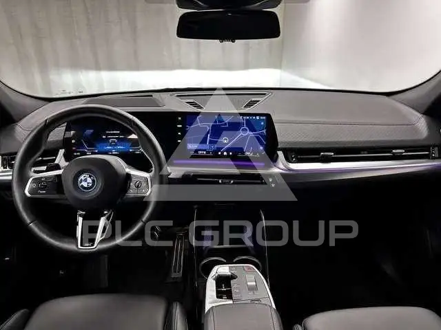 2025 BMW iX