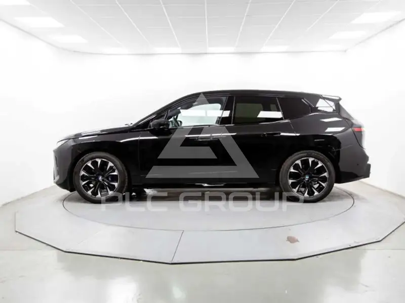 2025 BMW iX