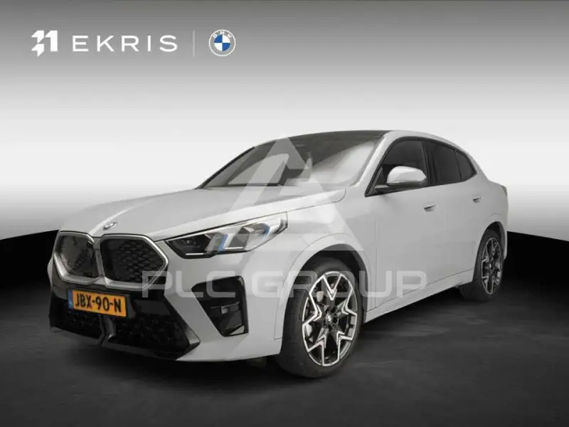 2025 BMW iX