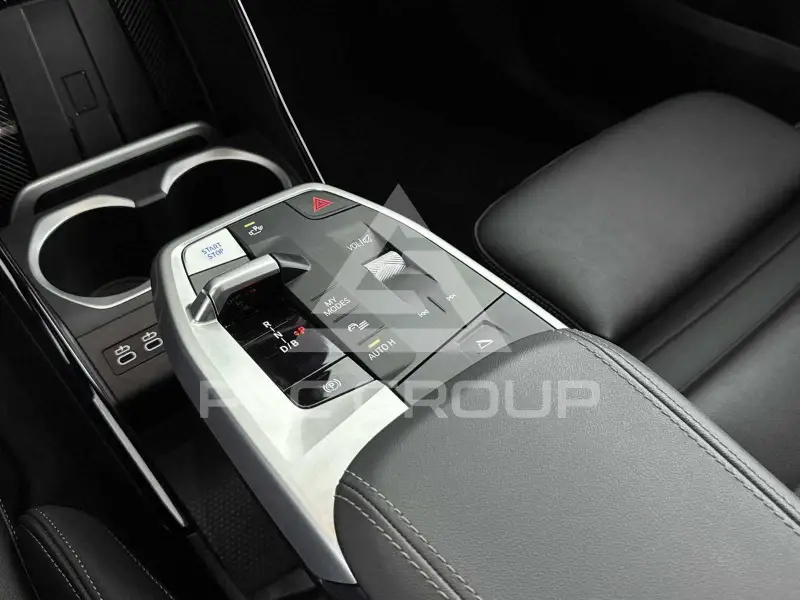 2025 BMW iX