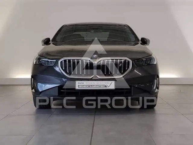 2025 BMW I5