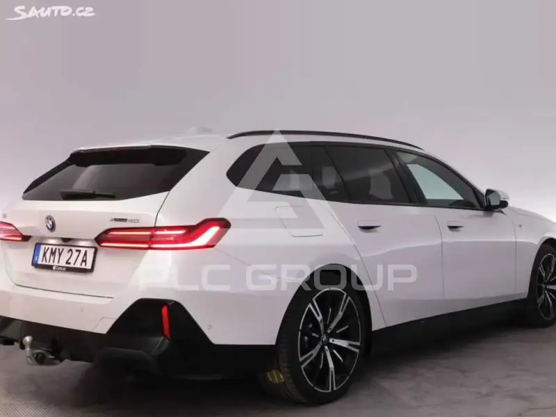 2025 BMW I5