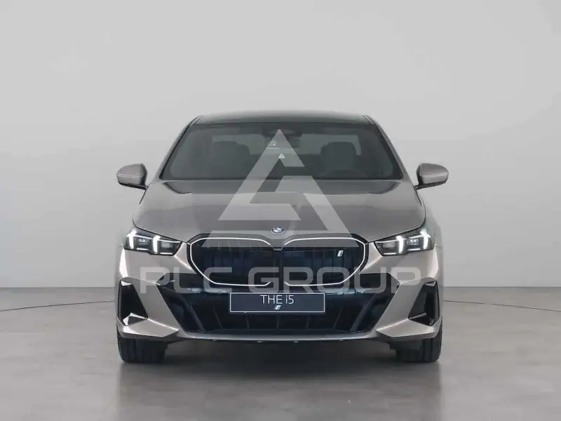 2025 BMW I5