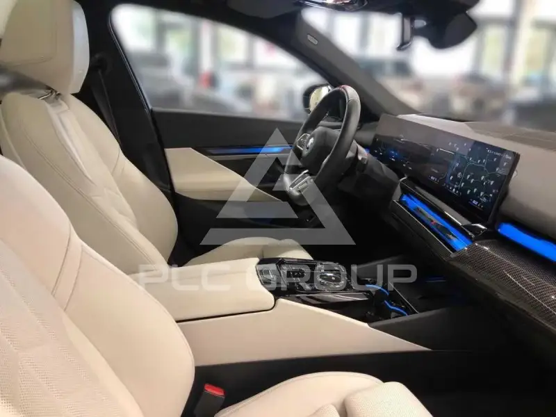 2025 BMW I5