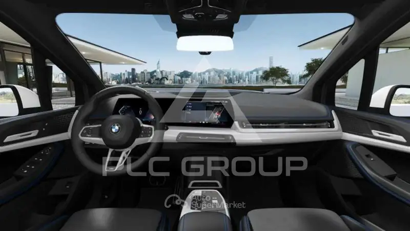 2025 BMW 218