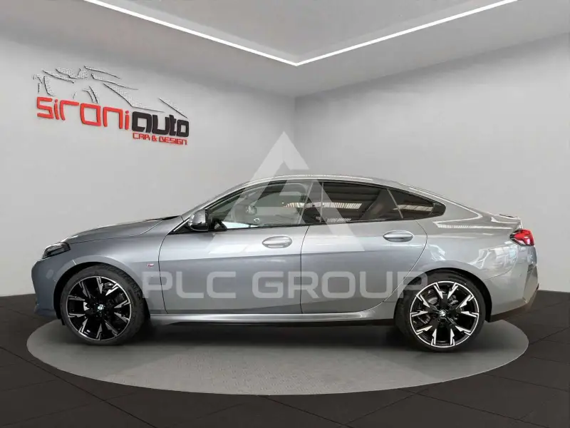 2025 BMW 218