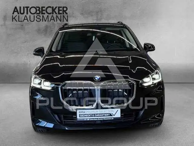 2025 BMW 218