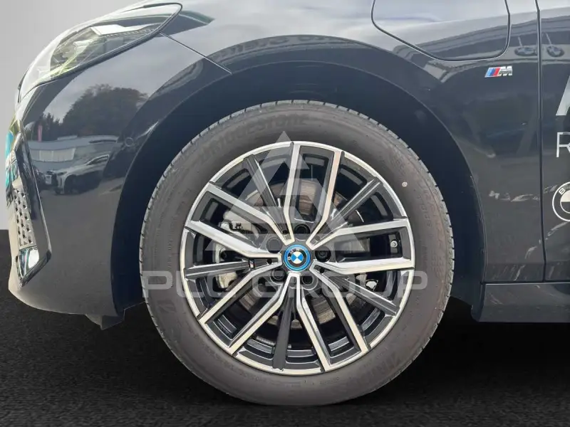 2025 BMW 218