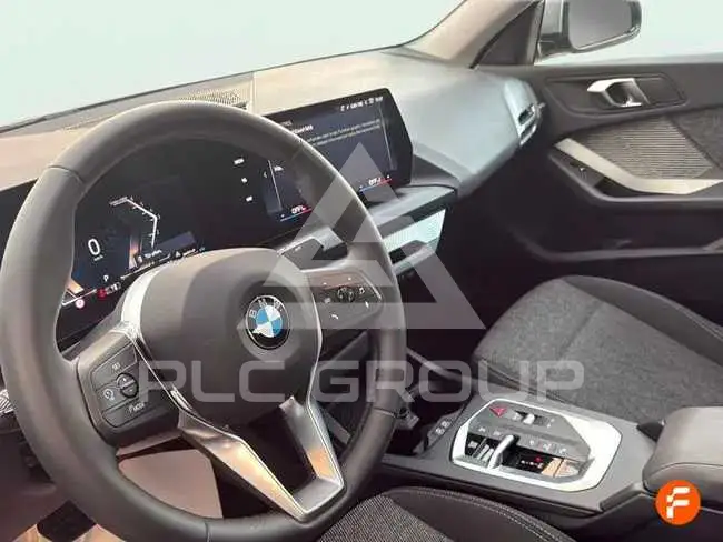 2025 BMW 218