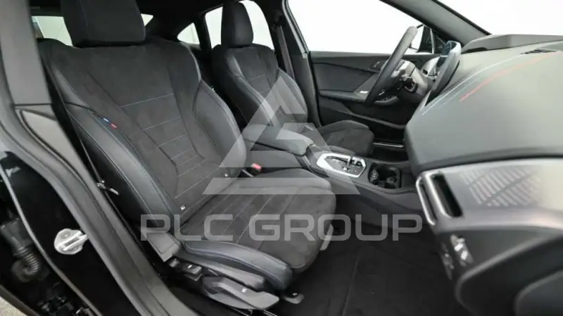 2025 BMW 218