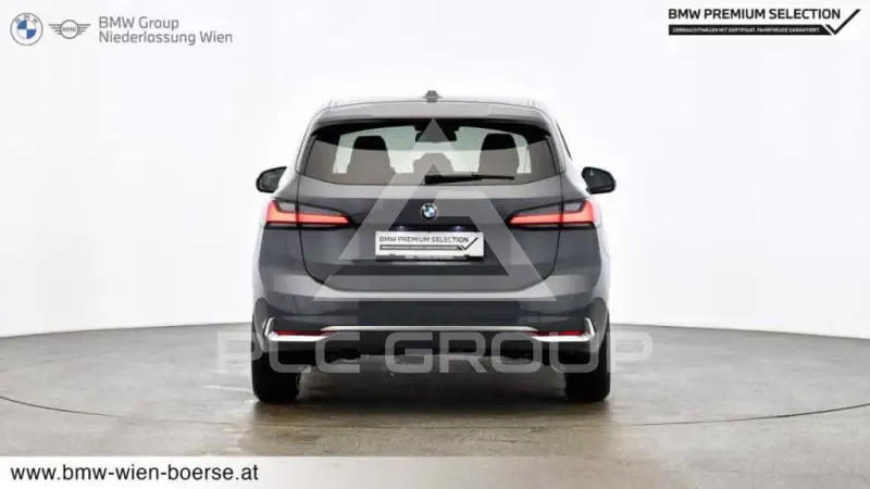 2025 BMW 218