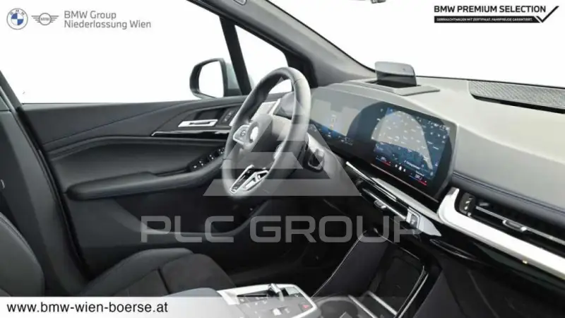 2025 BMW 218